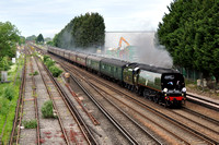 34067 | 1Z82 London Victoria - Faversham {The Railway Touring Company}